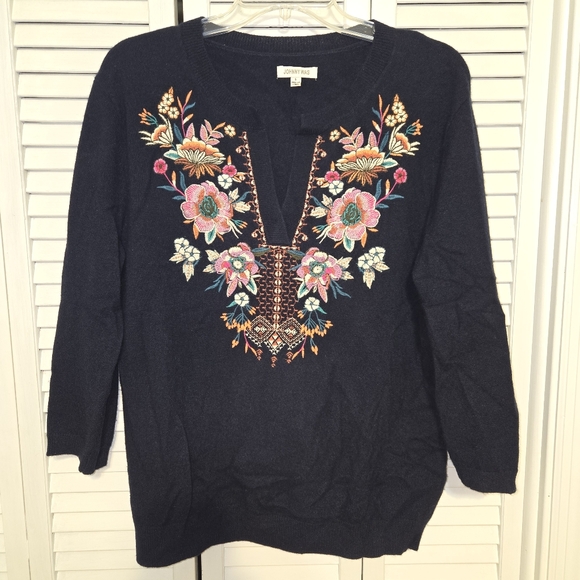 JOHNNY WAS Women's S Cashmere Split Neck Embroidered Sweater - Picture 3 of 12